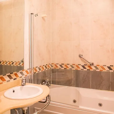 A07 - Seaview And Pool Luxury * Лагуш